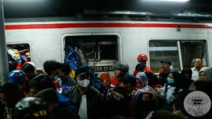Tabrakan Kereta di Bekasi, 3 Tewas, 29 Korban Luka-Luka