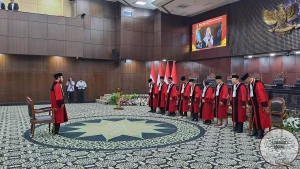 Anwar Usman Curhat: Suka Duka Baru Jadi 1 Hakim MK!